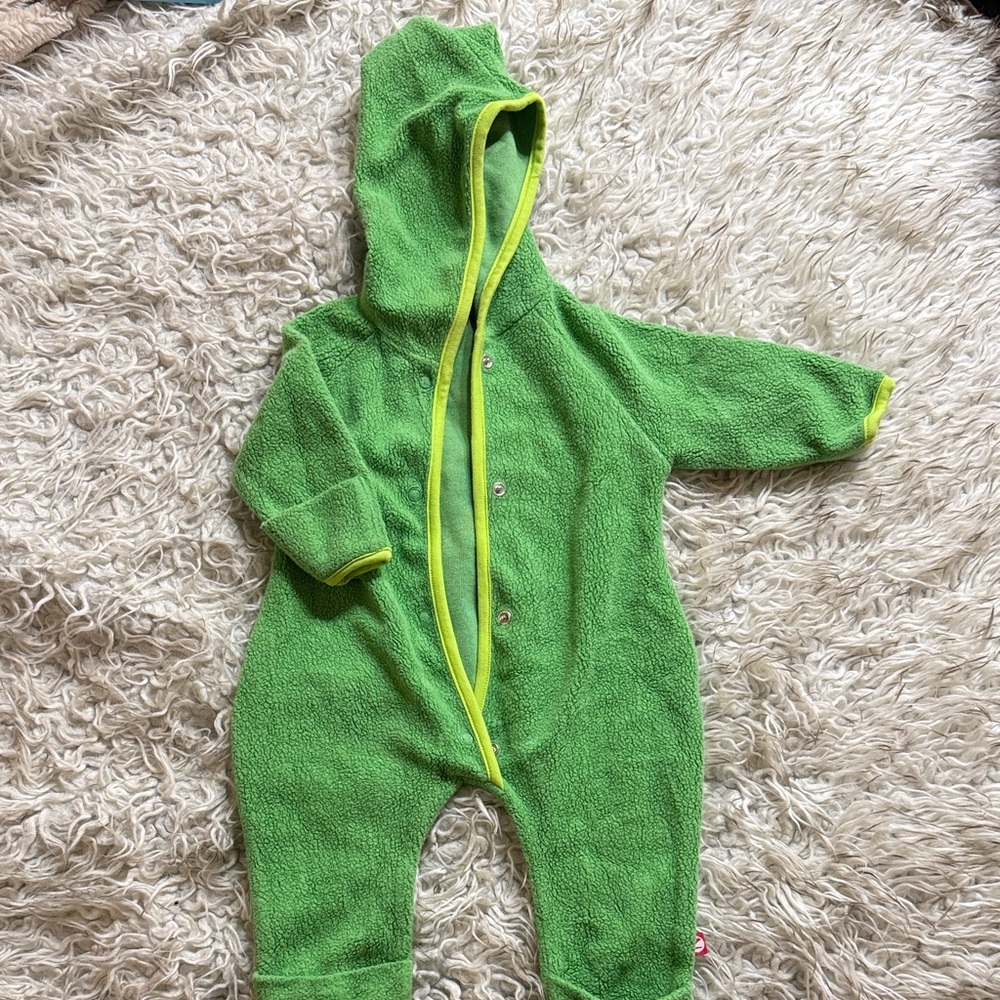 Zutano Sherpa fleece elf hood suit with fold over hands and feet